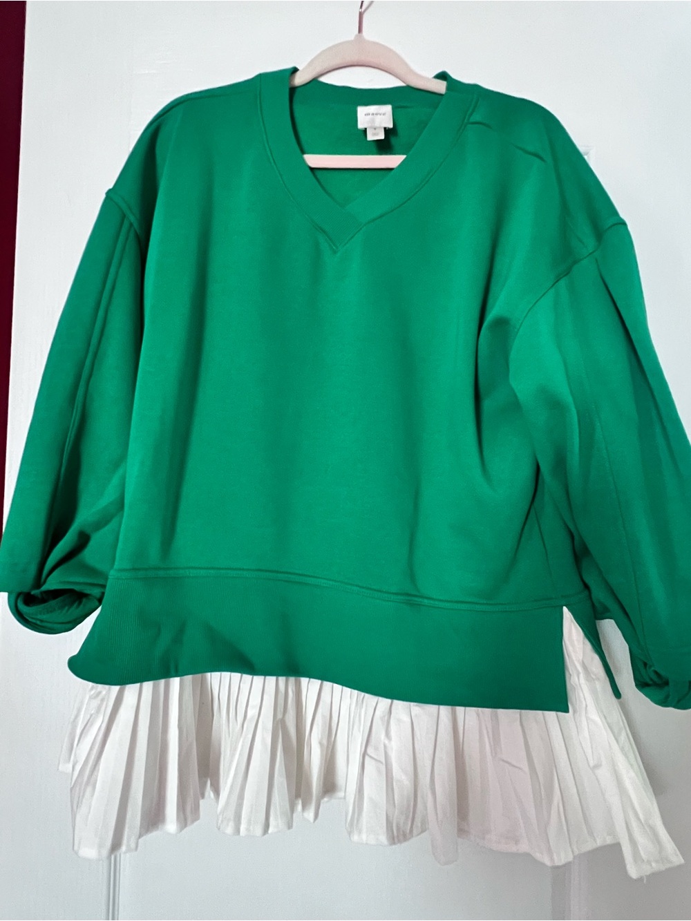 Maeve Green V-Neck Layered Pullover with White Ruffle Hem